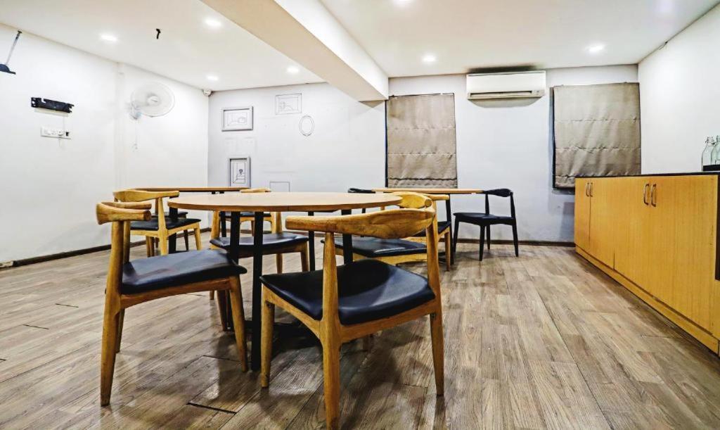 Hotel Orient Avenue Nagpur Eksteriør bilde