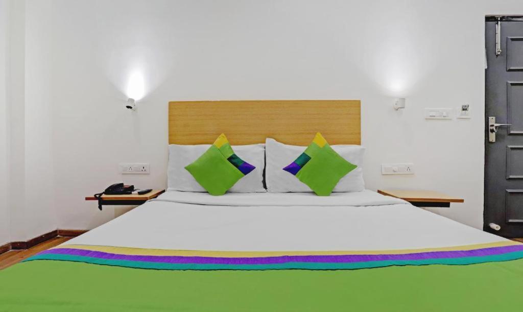 Hotel Orient Avenue Nagpur Eksteriør bilde